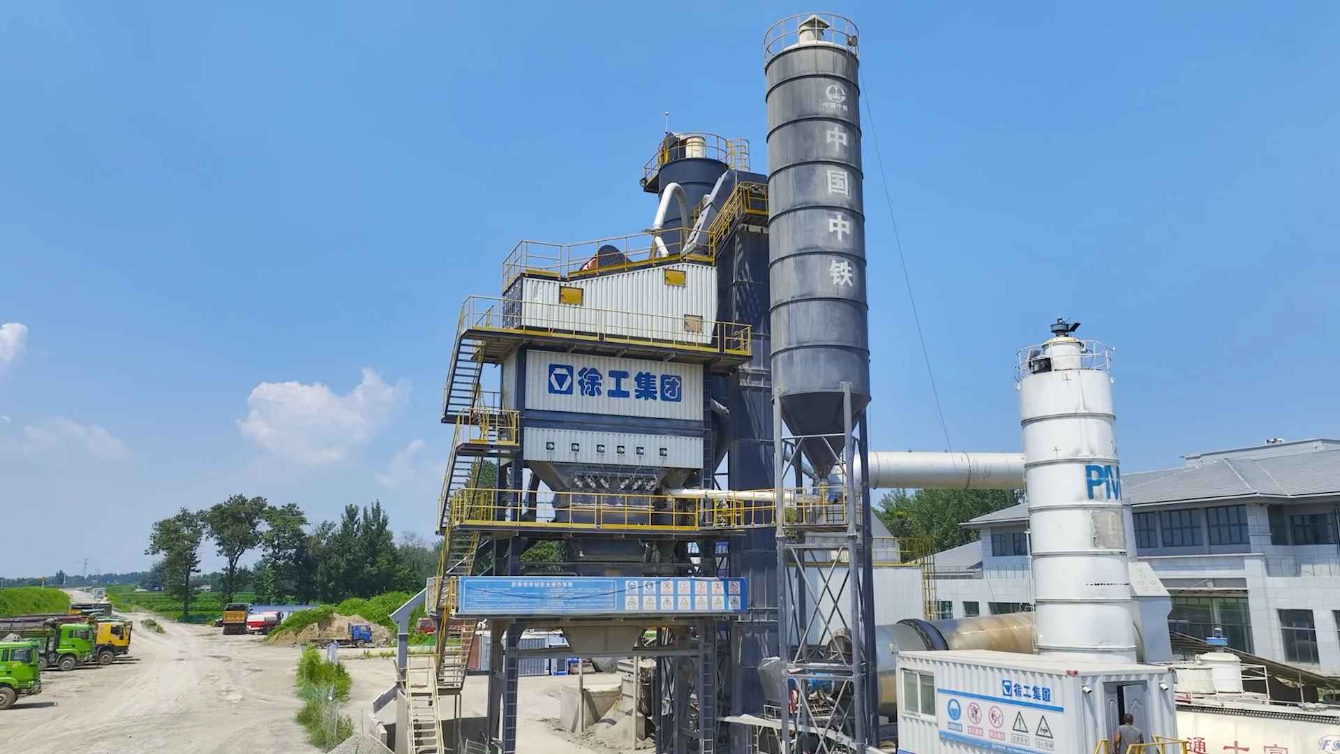 5000型！助力河南高速建設(shè)！