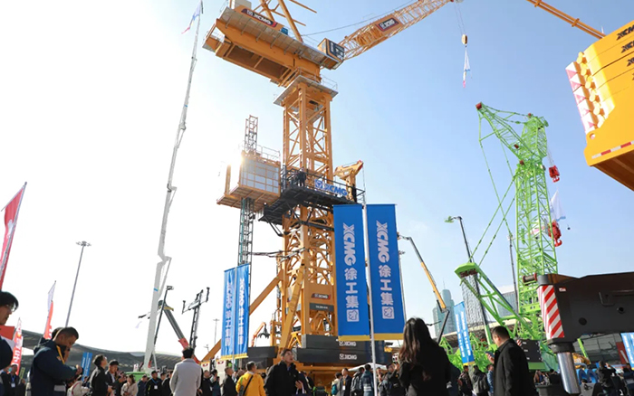 bauma CHINA 2024丨徐工塔式起重機(jī)、智能施工升降機(jī)火熱亮相