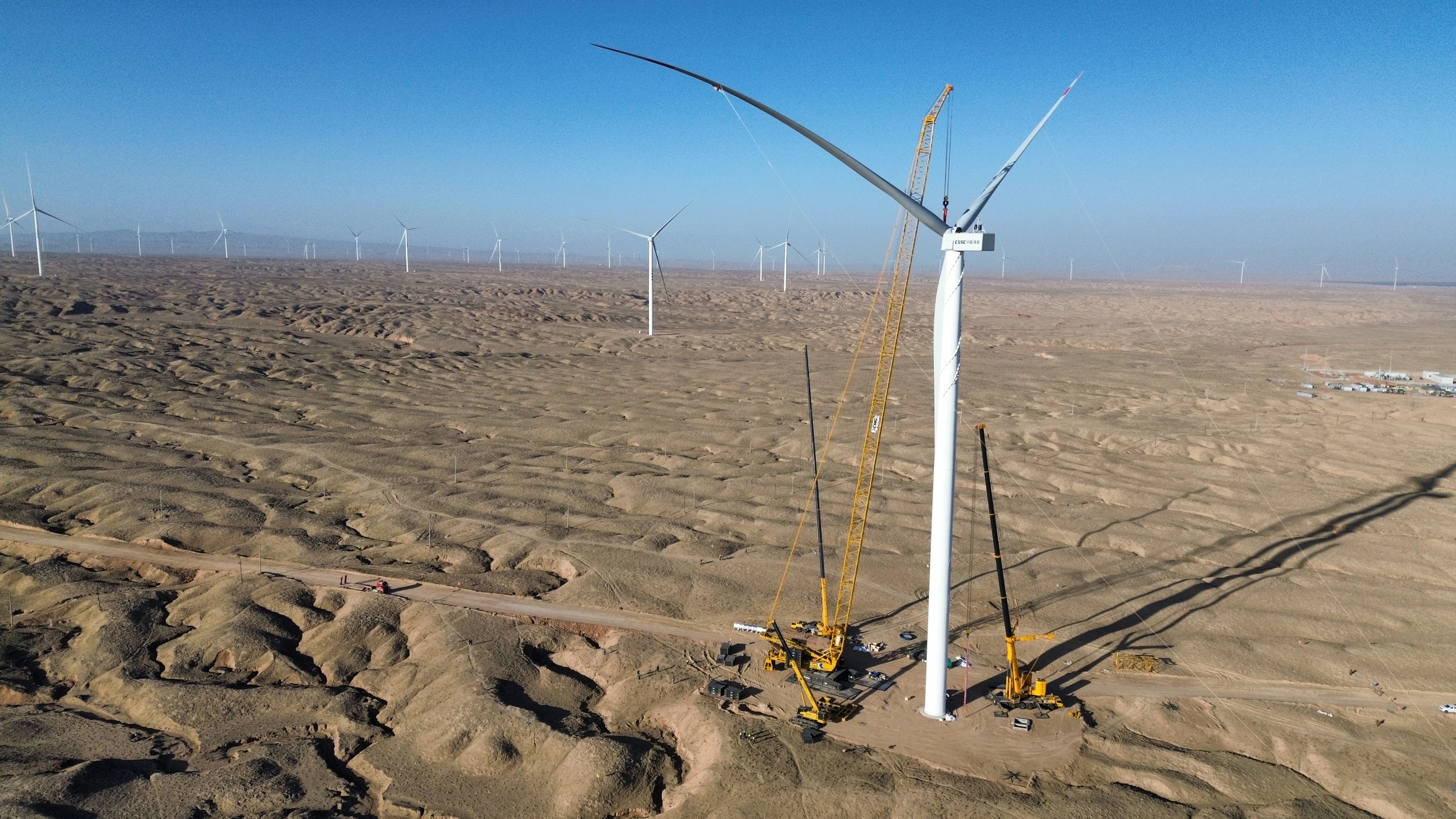 零誤差！XLC18000M助力10萬千瓦風力發(fā)電項目首臺風機成功吊裝