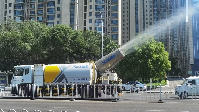 徐工多功能抑塵車，助力家鄉(xiāng)徐州環(huán)境，更“凈”一步！